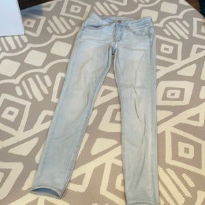 Light wash jeans